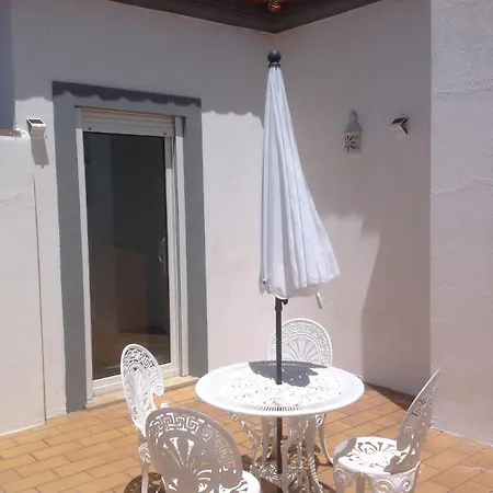 Castelos, Quelfes, Eastern Algarve 8700-581 * Olhão