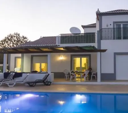 Castelos, Quelfes, Eastern Algarve 8700-581 * Olhão