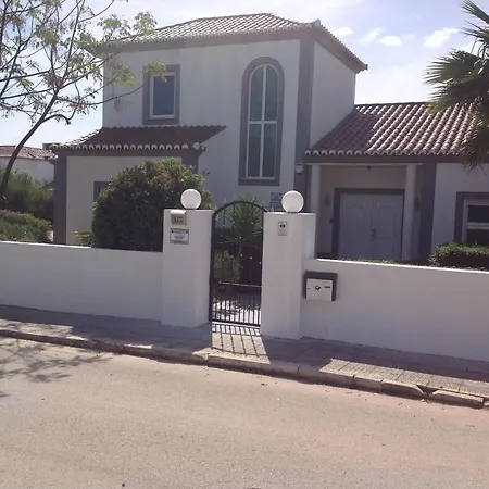 Villa Castelos, Quelfes, Eastern Algarve 8700-581 Olhão